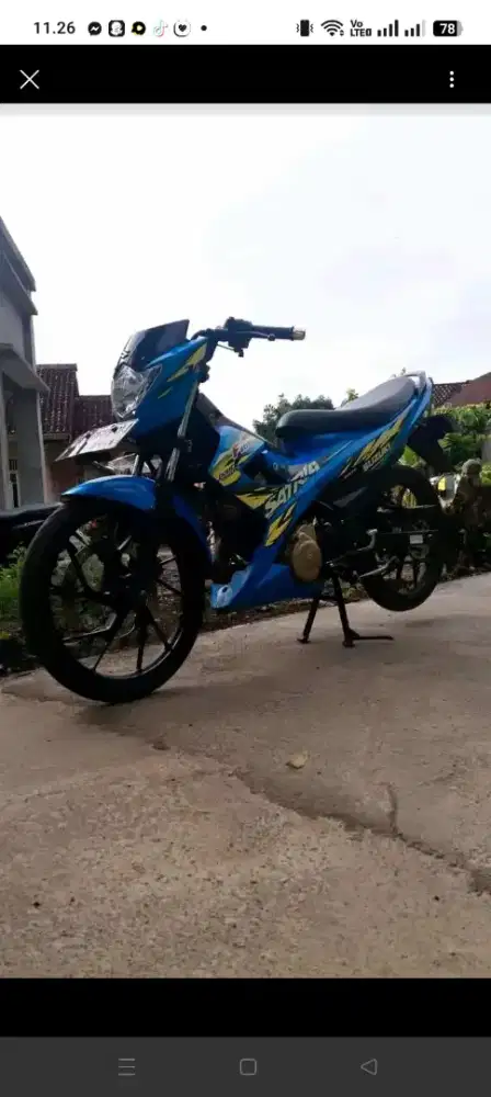 Dijual motor Fu warna biru