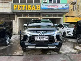 Mitsubishi pajero sport dakar 2024