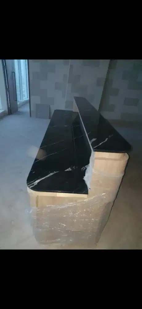 Top meja marmer granit