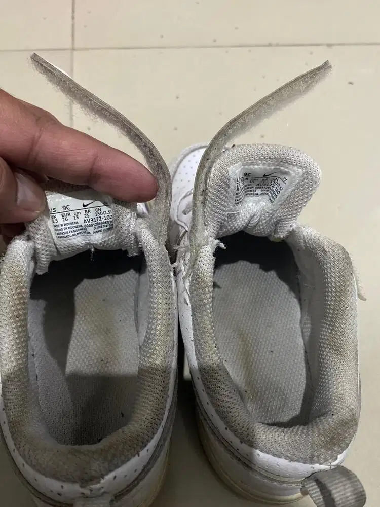 Sepatu Nike anak