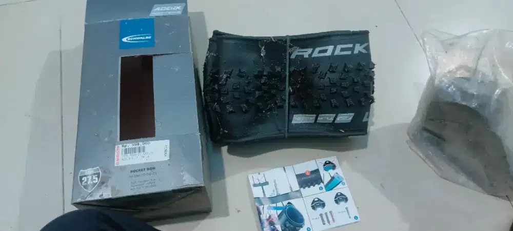 Dijual ban sepeda merek schwalbe rocket ron ukuran 27,5 buat sepeda