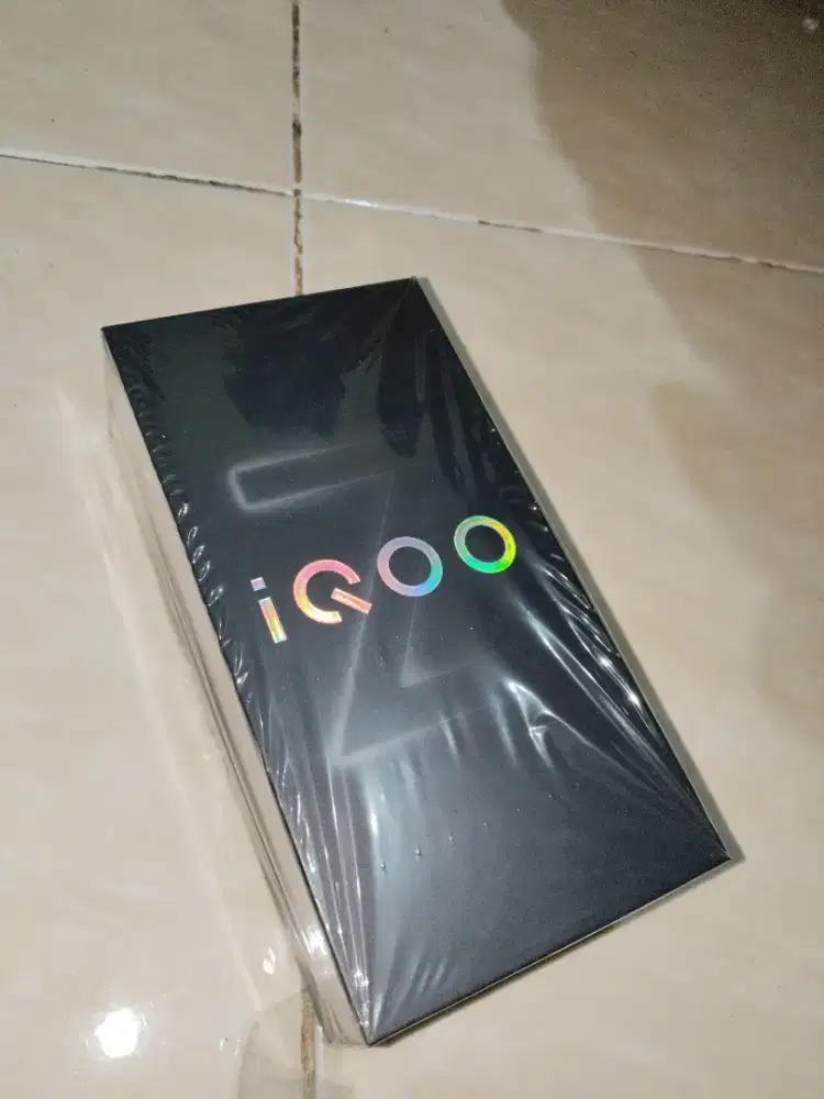 Iqoo z9x 8/128gb