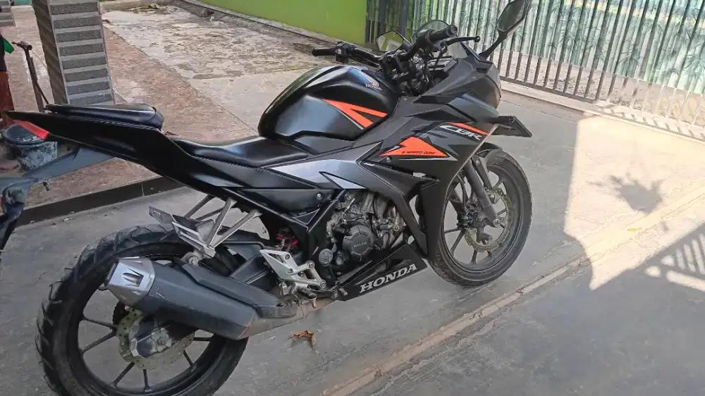 Cbr 150r gasss polll
