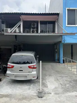 Ruko siap pakai 2 lantai di hibrida raya kelapa gading jakarta utara