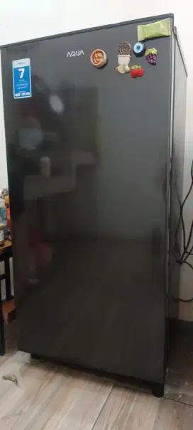 Kulkas Aqua 1 pintu