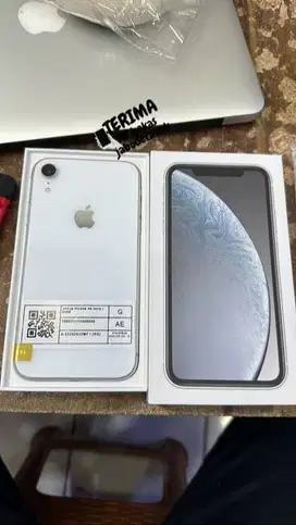iphone xr white 64gb