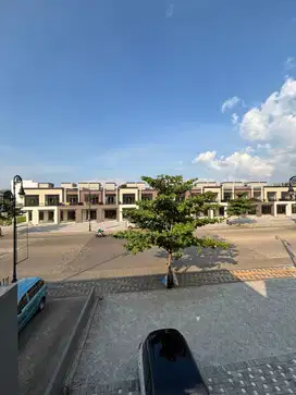 Ruko Gandeng Scientia Garden Summarecon Serpong, Tangerang