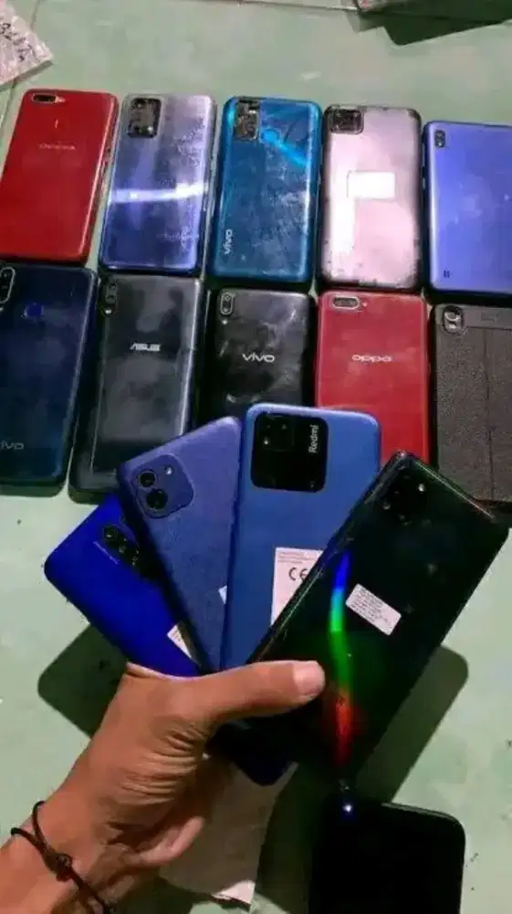 Di cari Hp Ancur rusak Minus LCD