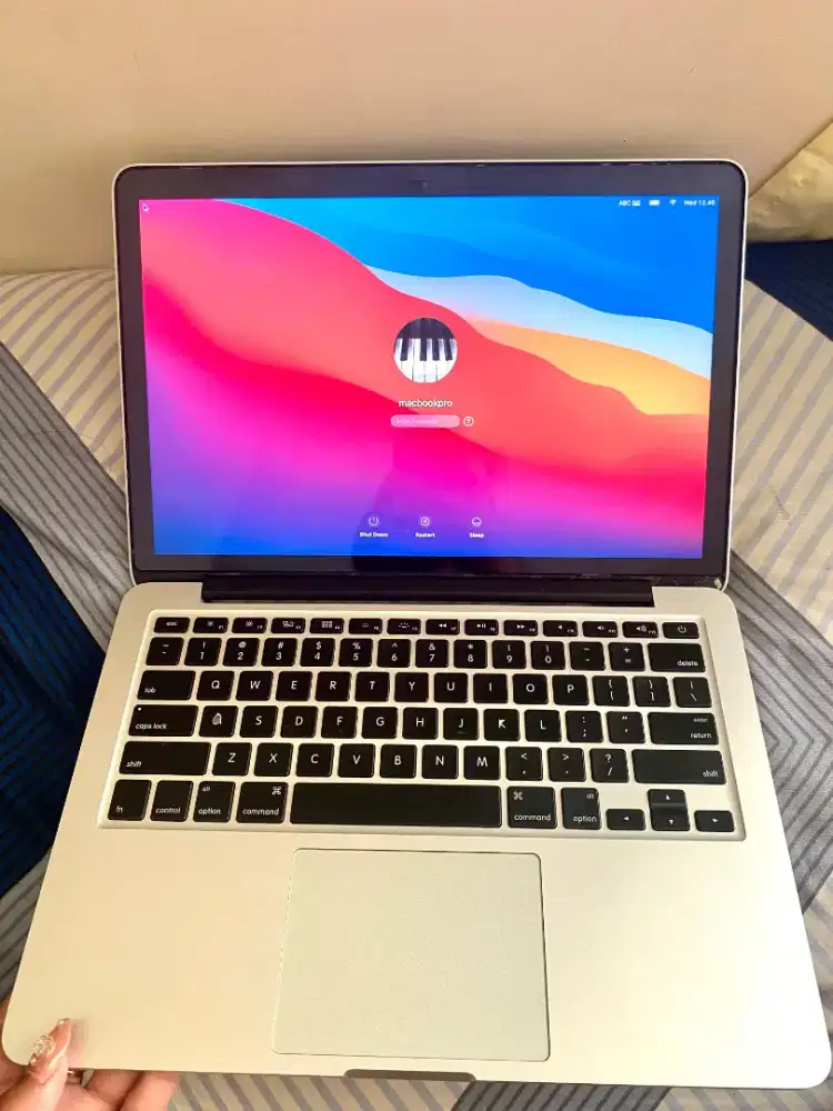 MACBOOK PRO RETINA 13 INCH, 2013 MEMORY 8 GB STORAGE 512GB
