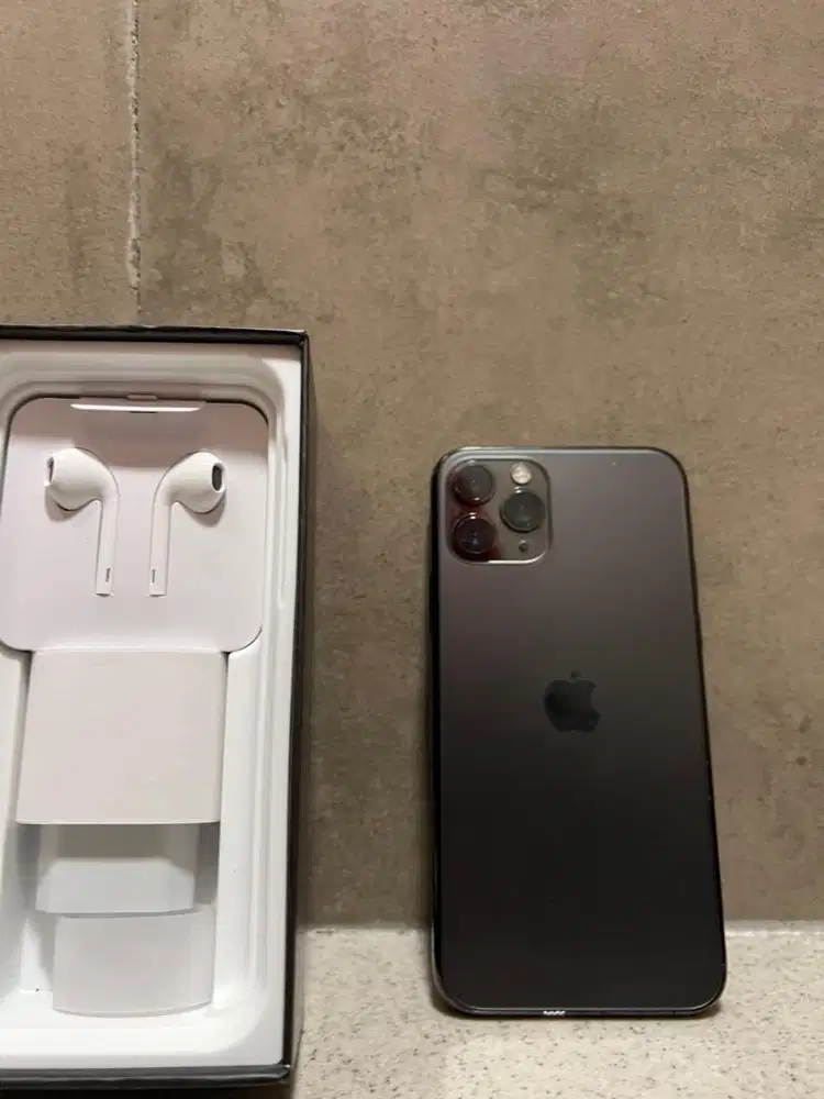 iphone 11 pro max 256gb sangat suka baru