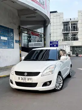 [tgn 1 dari baru ] SUZUKI SWIFT GX 2014 CBU MATIC PUTIH