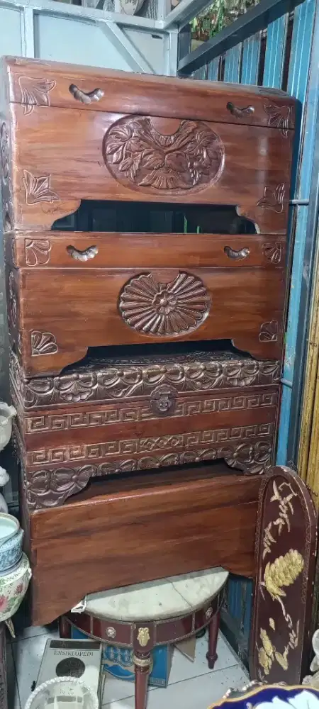 Peti antik ada 4 unit 38x38x 90