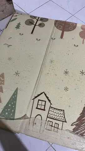Playmat untuk alas bermain