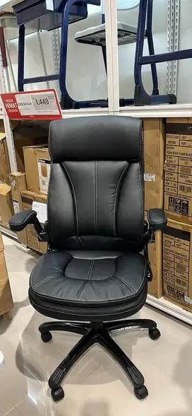 Kursi kerja premium