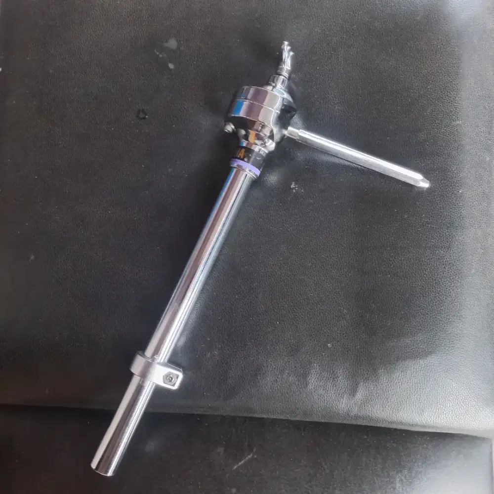Tom holder panjang Yamaha CL940BM