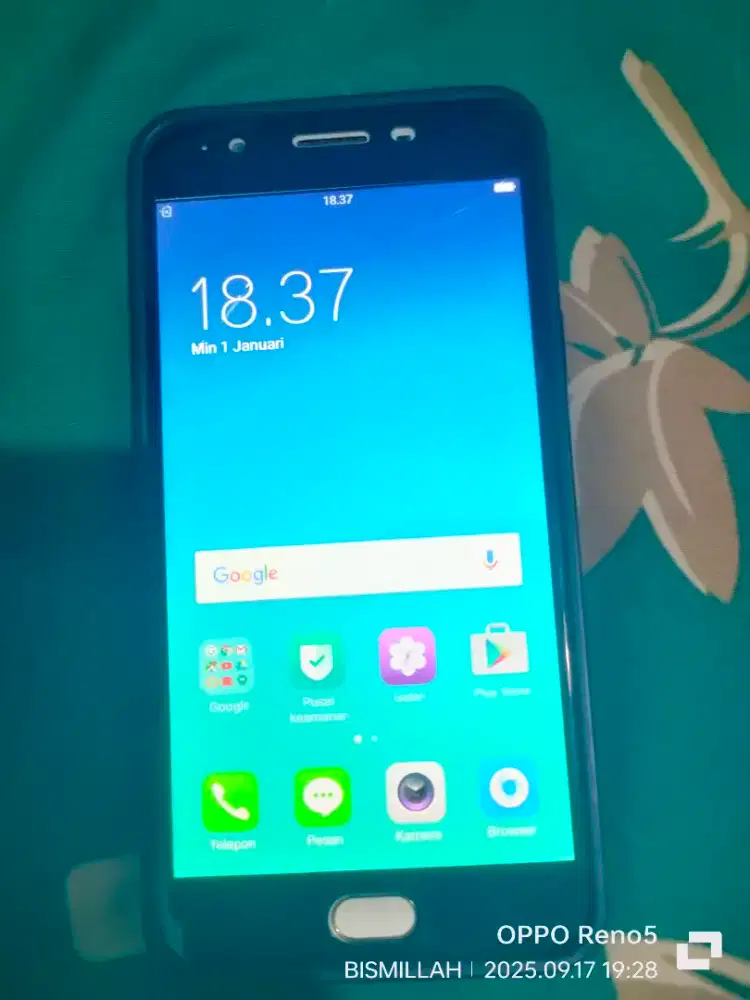 Jual Cepat HP Oppo F1s