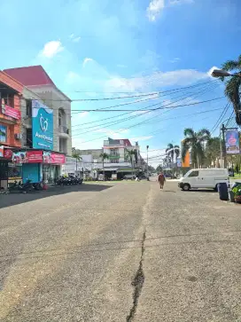 Ruko 3,5 lantai termurah di bulevar hijau  harapan  indah bekasi