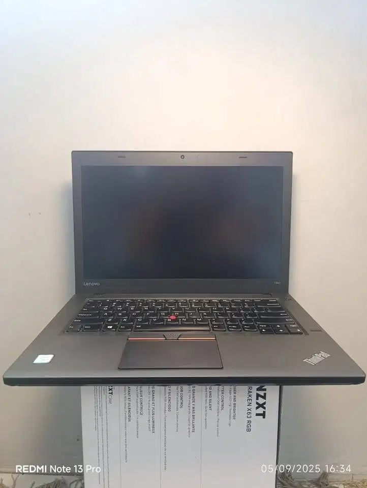 Laptop Second Lenovo ThinkPad T460 | i7-6500U | 8GB RAM | 256GB SSD |