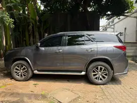 Toyota Fortuner VRZ 2018 - Tangan Pertama