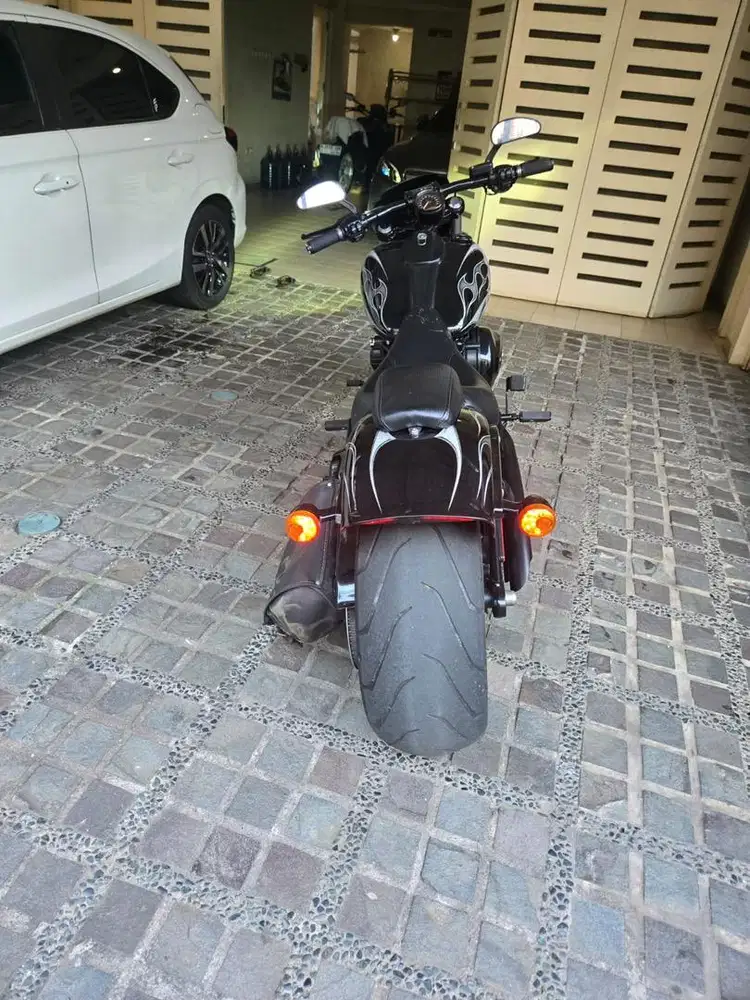 HARLEY BREAKOUT 2016