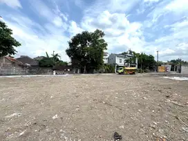 Tanah Siap Bangun, Kawasan Kos Cafe Kampus UGM