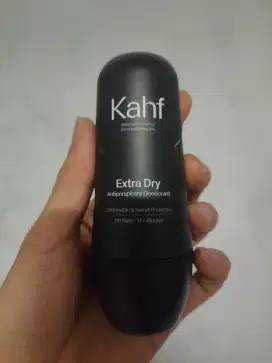 Kahf extra dry deodorant
