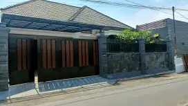 Rumah mewah swiming poll Full Furnished  siap huni Sumber Solo