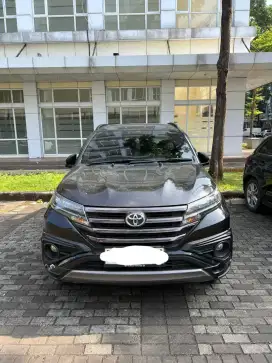 Toyota Rush GR 2024 1.5 Matic hitam