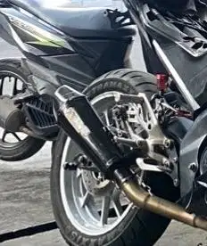 Knalpot scorpion r15v3 + selincer