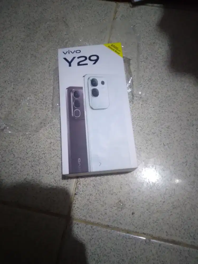 Di jual hp vivo y29 ram 8/256