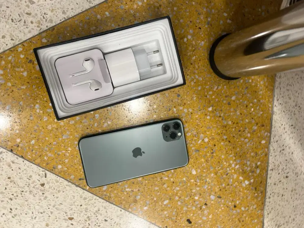 iphone 11 pro max 256gb yes ser