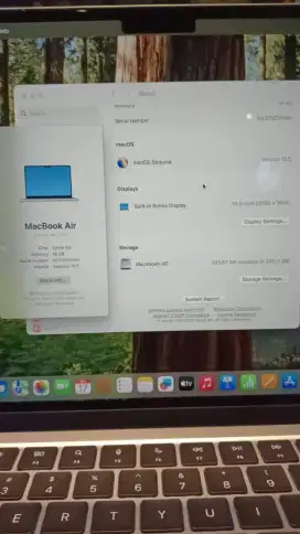 Macbook Air M4 13 Inch Ram 16 Ssd 256 lengkap Silver Ibox BNOB