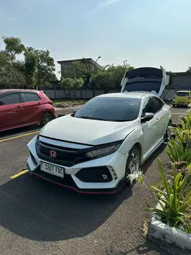 Honda Civic 2018 Bensin
