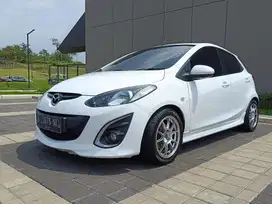 Mazda 2 2012 Bensin