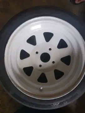 Velg dan ban mobil corolla