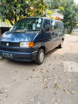Dijual vw Caravelle ex ktt 1992 manual