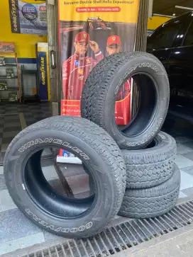 Dijual Ban Fortuner atau Pajero kondisi Istimewa