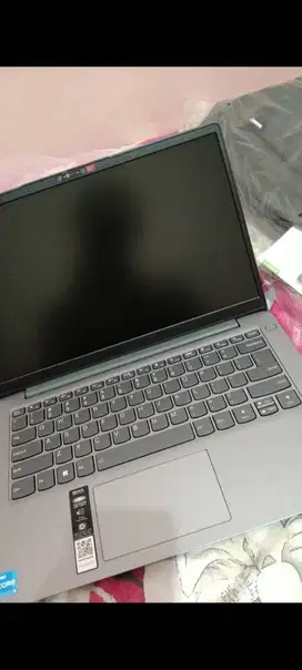 LAPTOP LENOVO SLIM 3