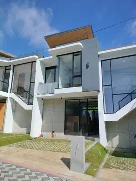 VILLA VIEW KEREN SIAP HUNI BATU + KOLAM RENANG