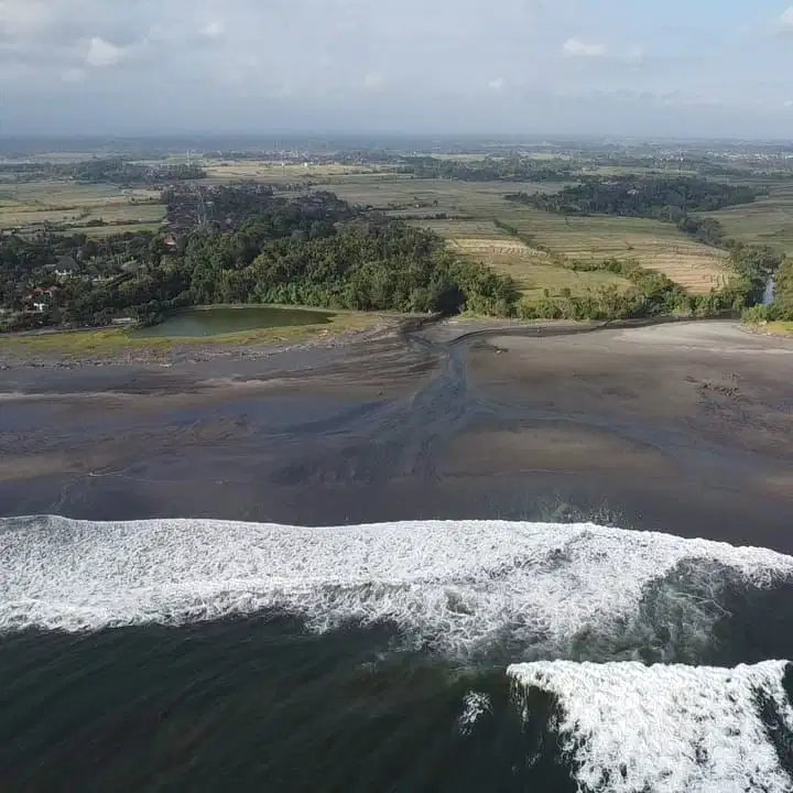 los pantai luas besar di harga murah di tabanan bali