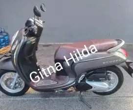 Honda scoopy stylish keyless 2023 tangan pertama