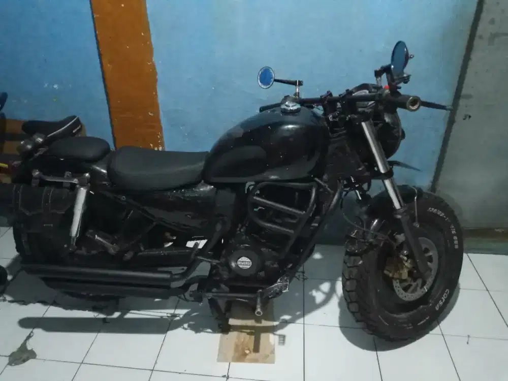 Yamaha Byson costum Bobber