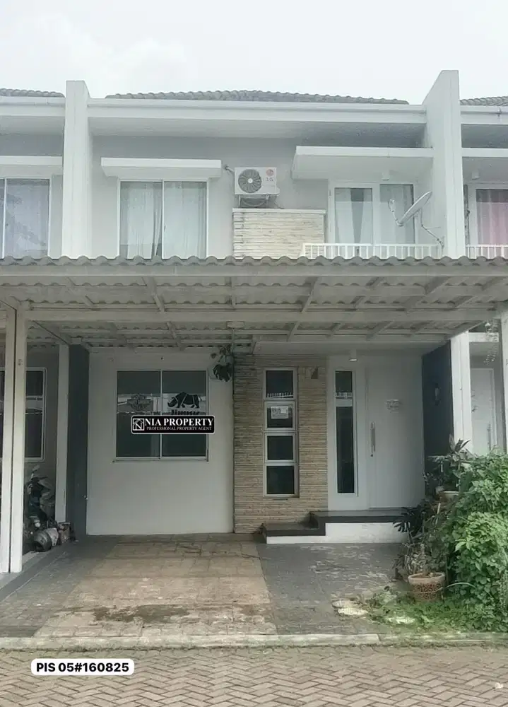 Dijual rumah 2 lantai hunian asri dan strategis di Cibubur Country
