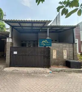 Jual Cepat Rumah Lt 105 m di Cibubur Mansion Transyogi