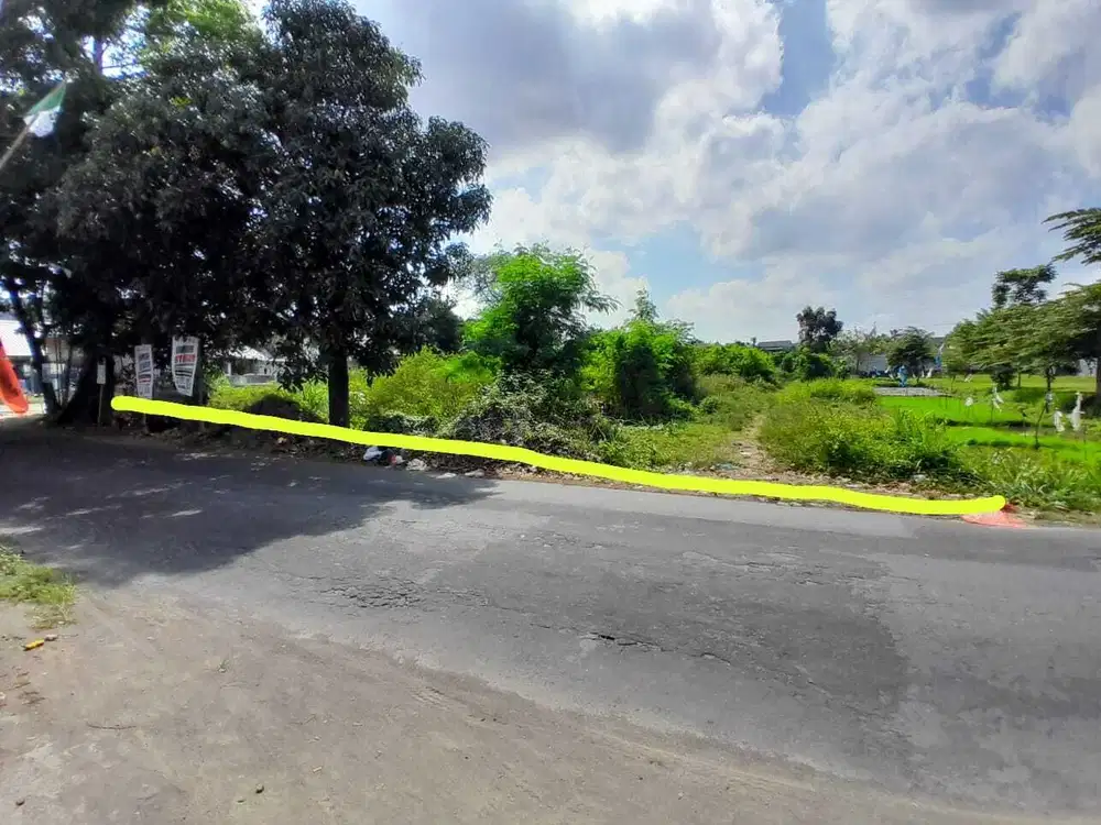 Tanah Bagus tepi jl. Kabupaten dalam ringroad dekat STPN,SKE,Malioboro