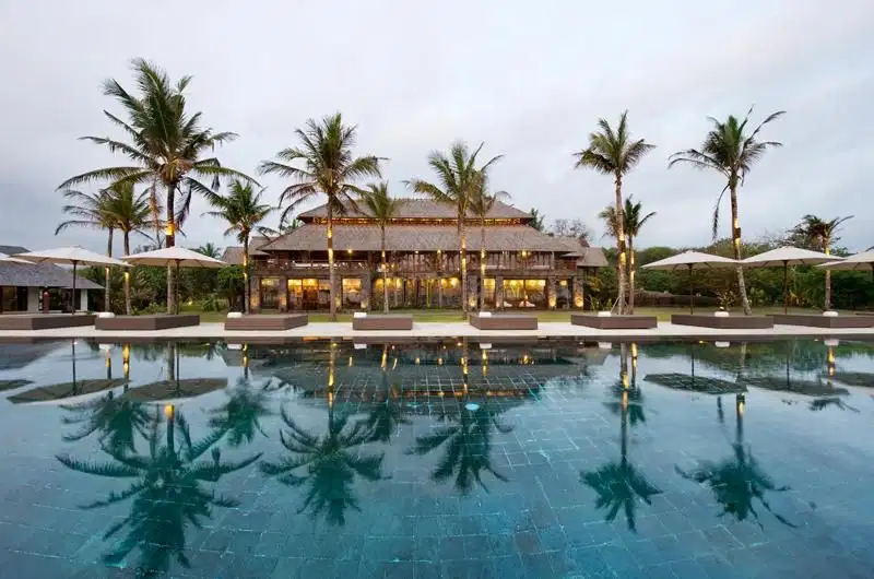 luxury villa beach front di tabanan bali