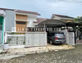Minimalis Industrial Dekat Kampus UB Soekarno Hatta