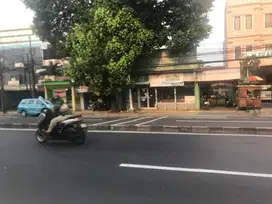 Tanah Pinggir Jalan di Dewi Sartika Jakarta Timur Luas 879m