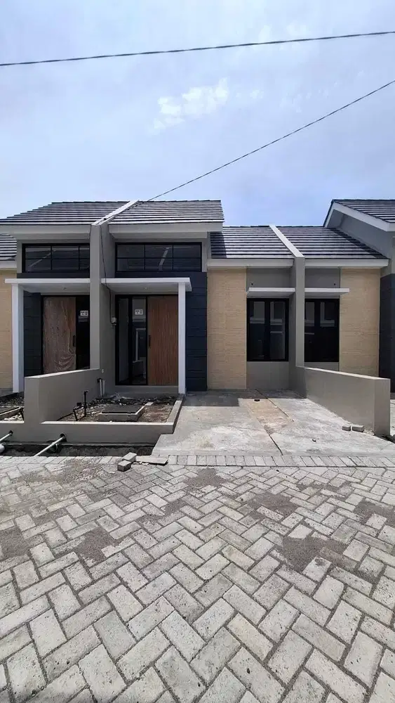 RUMAH SURABAYA TIMUR' RUNGKUT WONOREJO ANGSURAN 2JTAN