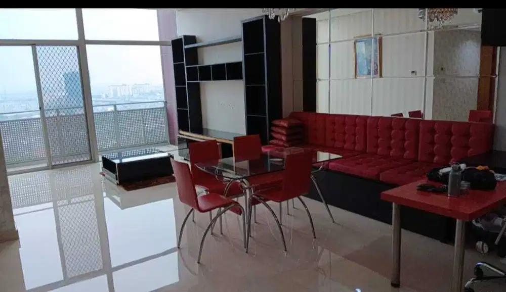 Luas 158 m2, Full Furnished, The Summit, Apartemen di Kelapa Gading